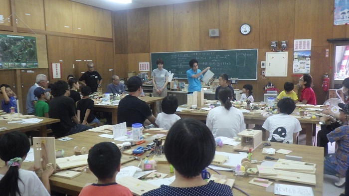 あいさつと説明の様子の画像