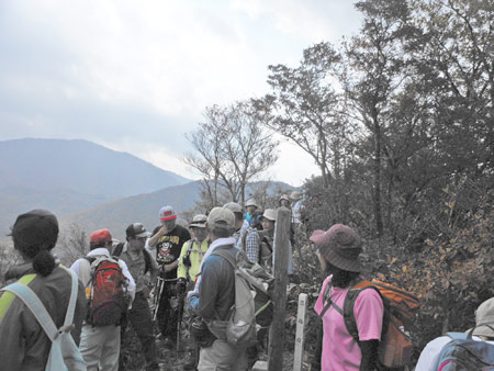 等検境山頂の画像