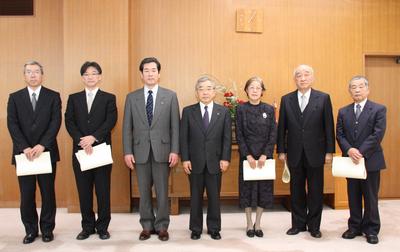 写真:皆さんと 写真:皆さんとの写真