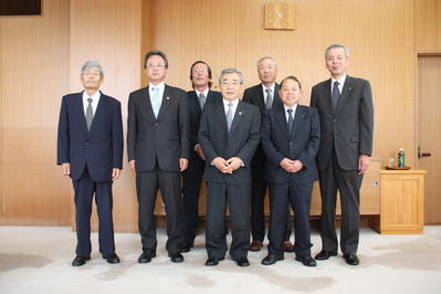 高角橋土木遺産登録を進める会のみささんと記念撮影