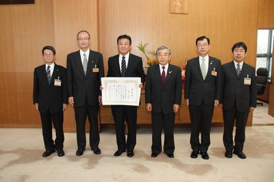 記念撮影の様子