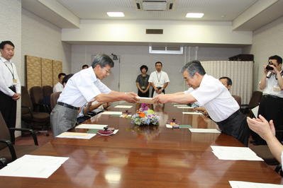 立地計画認定書を交付する知事