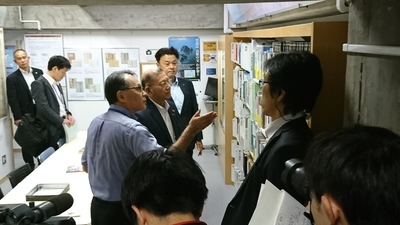 視察のようす