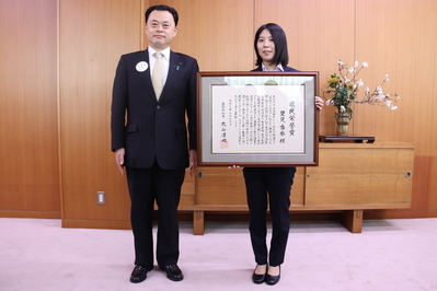 里見香奈女流四冠