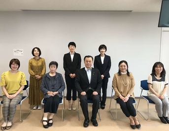 「女性活躍１００人会議」に出席された皆さんと