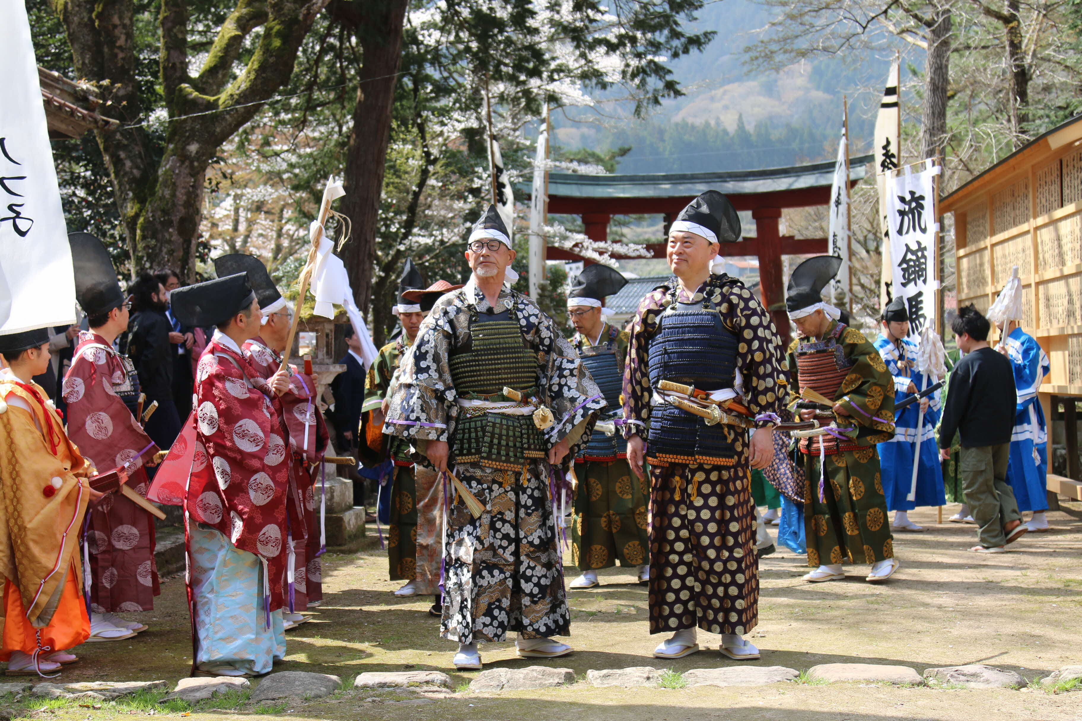 流鏑馬神事に臨むようす