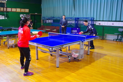 山田萌心選手と卓球交流