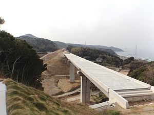 山陰道浜田三隅道路の写真