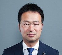 大国陽介(おおぐにようすけ)の写真