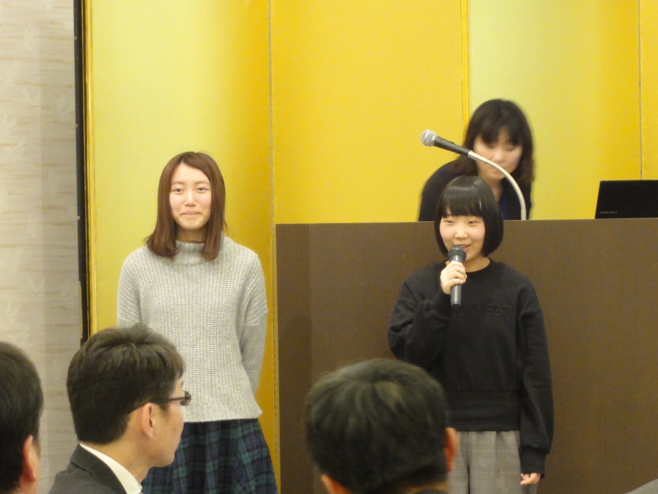 動画発表写真３