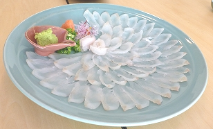 沖獲れ一番の料理２