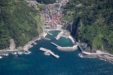 小伊津漁港（三浦）航空写真