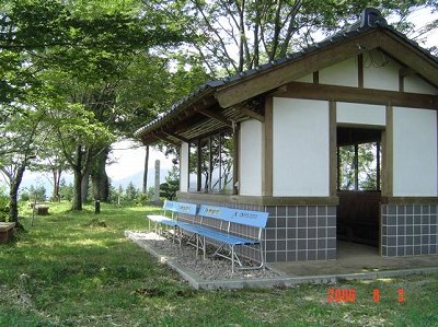 山頂休憩所