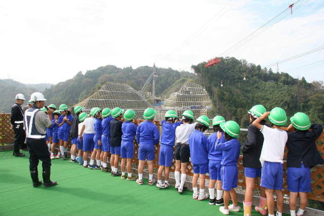 雲城小学校