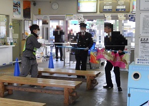 テロ対処訓練の様子１