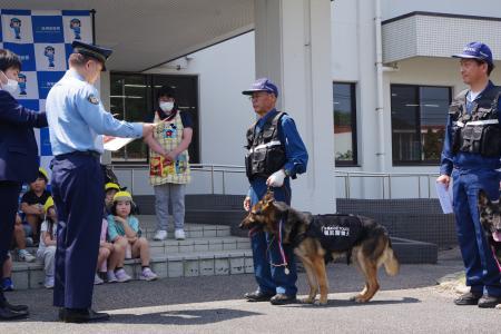 クヴェル号と指導手の嶧田直樹さん２